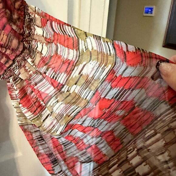 Chic Red and Gold Women's Top - Picture 4 of 8